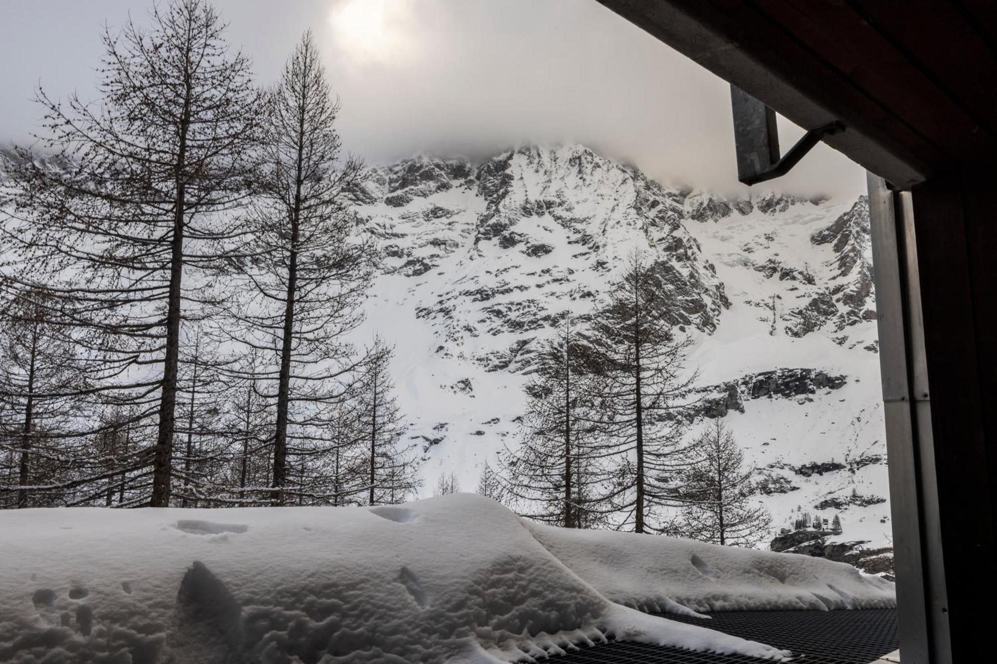 Erikzang - Cervinia Ski In Ski Out Apartments Breuil-Cervinia Exterior photo